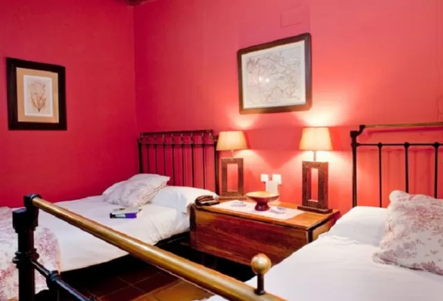 Dormitorio para 4 en planta baja de casita