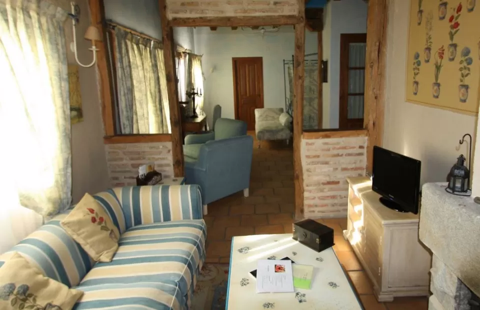 Turismo Rural Fuenteplateada
