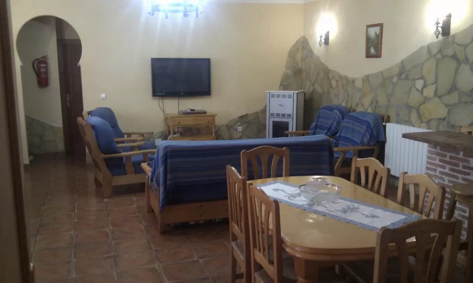 Casa Ruiz- Casa de Pueblo