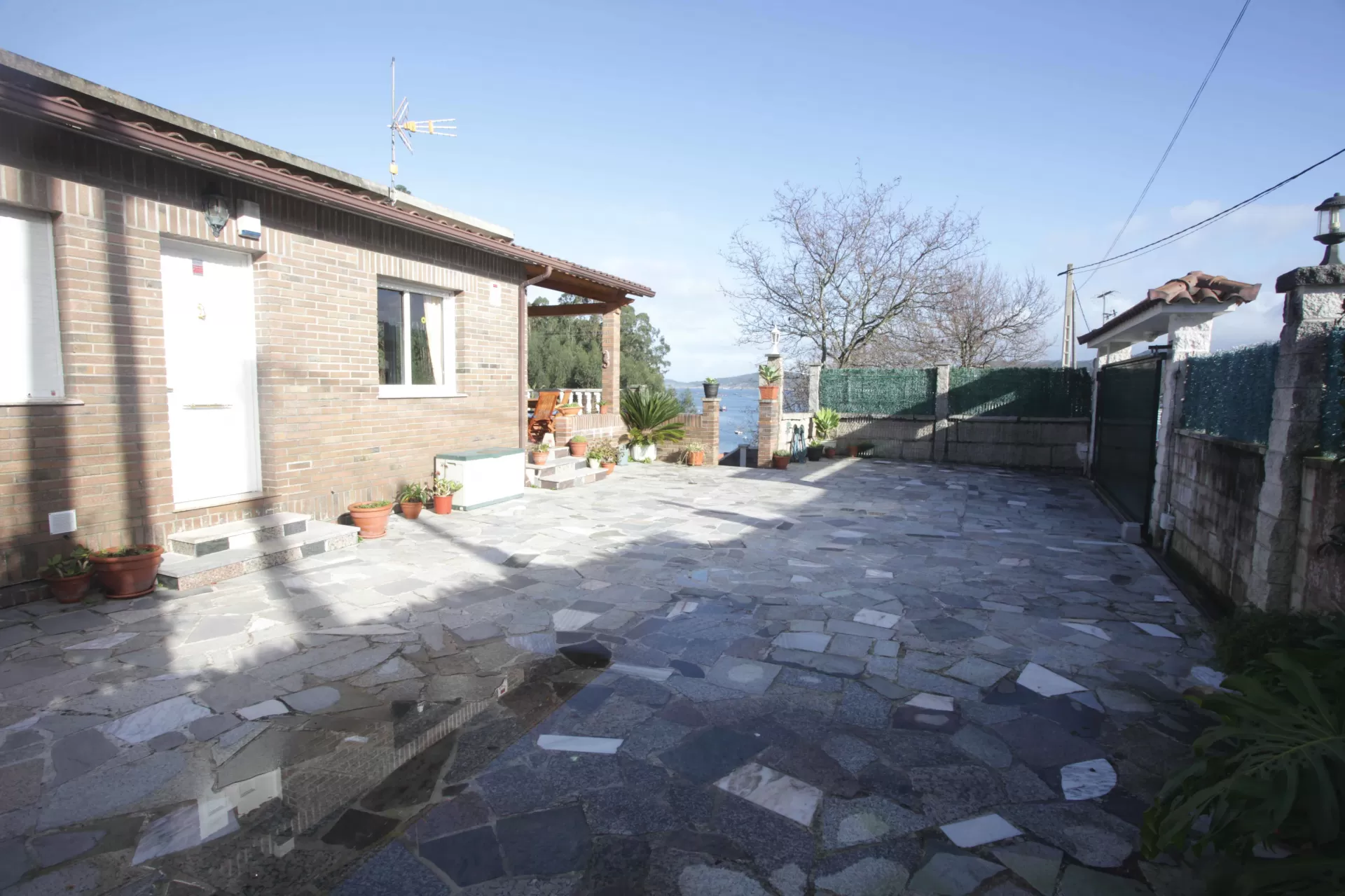 Arneles A - Apartamentos Arneles