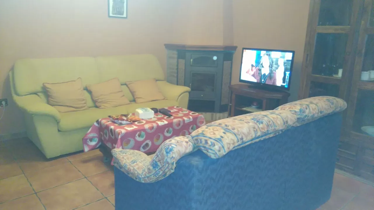 Bella Vizcaino Madrigal en su estacia en Apartamentos La Antigua Vaquería  410_5