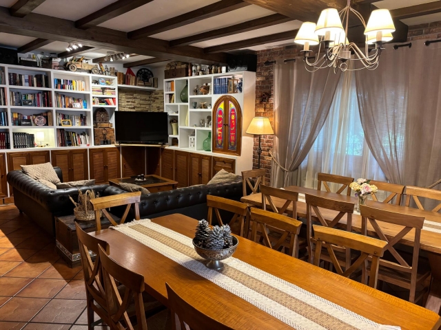 Salon con mesas