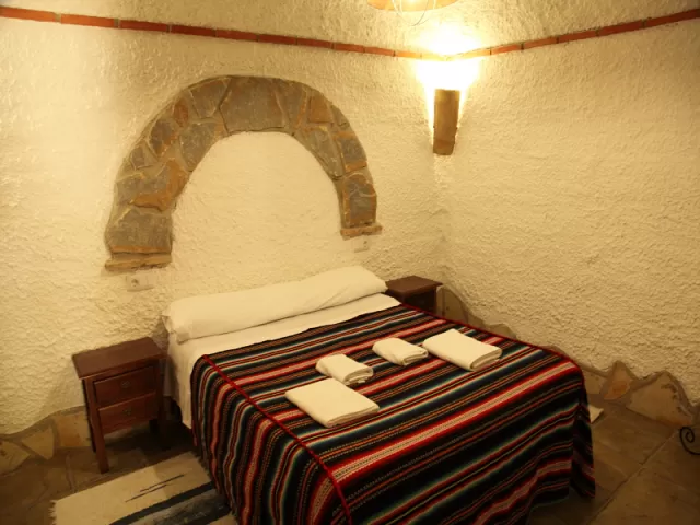 Cueva IV