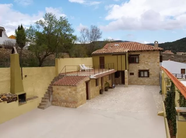 Casa Rural La Caseta - Parella, Dalt y Baix 