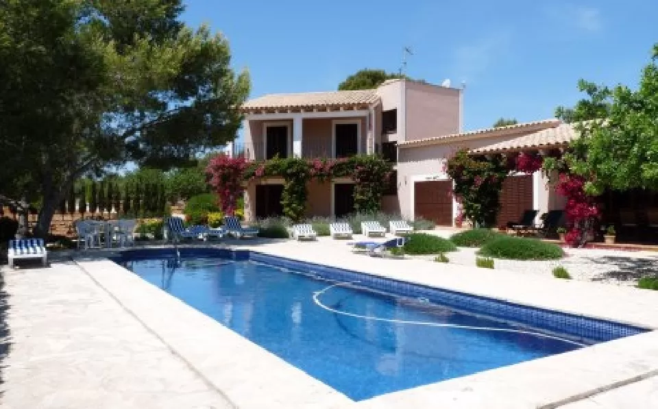 Finca Buganbilias