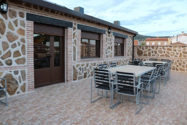 Amplia terraza exterior