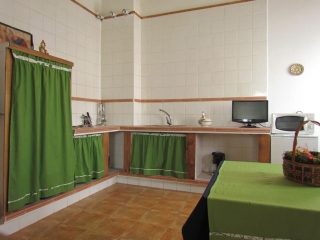 Cocina con electrodomésticos