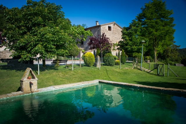 Amplia piscina