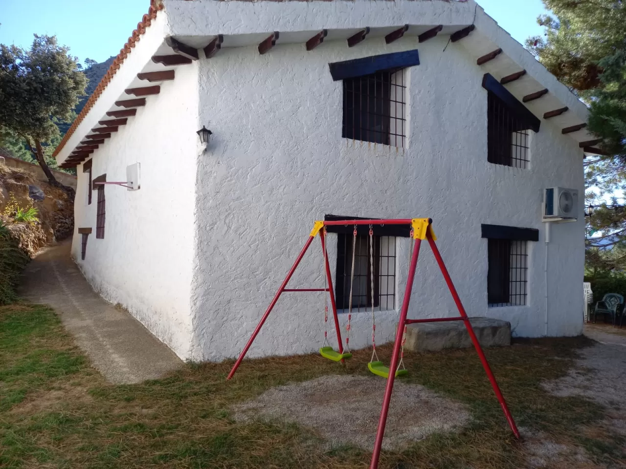 AVELINO ALFARO BALLESTER en su estacia en Casa Rural Camaretas 1 2255_2