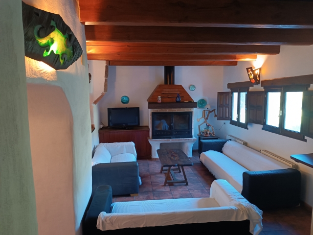 Casa Los Gatos - Los Ahijaderos de Tus