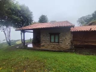 Anabel  dans son séjour à Casa Bulnes - Fontecha 6949_1