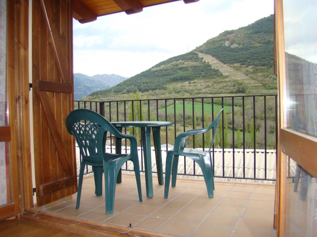 Terraza abierta y paisaje