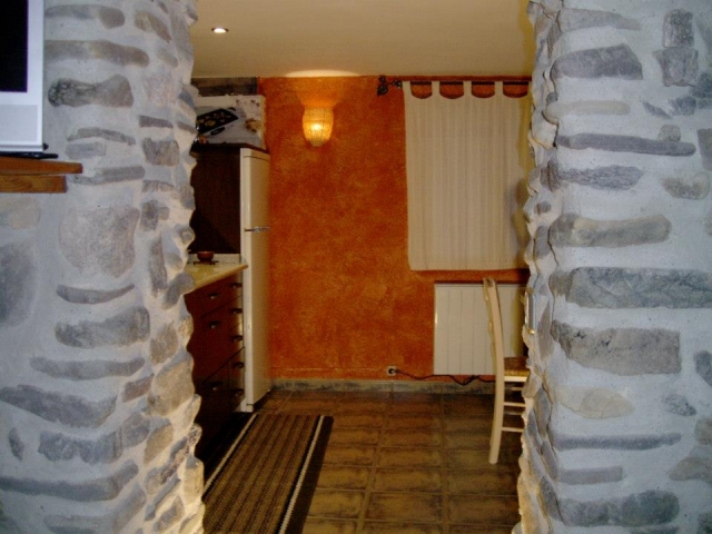 Cocina con frigorifico