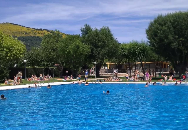 Camping El Escorial