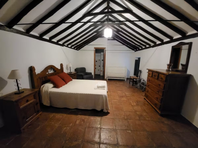 Dormitorio amplio Planta 1