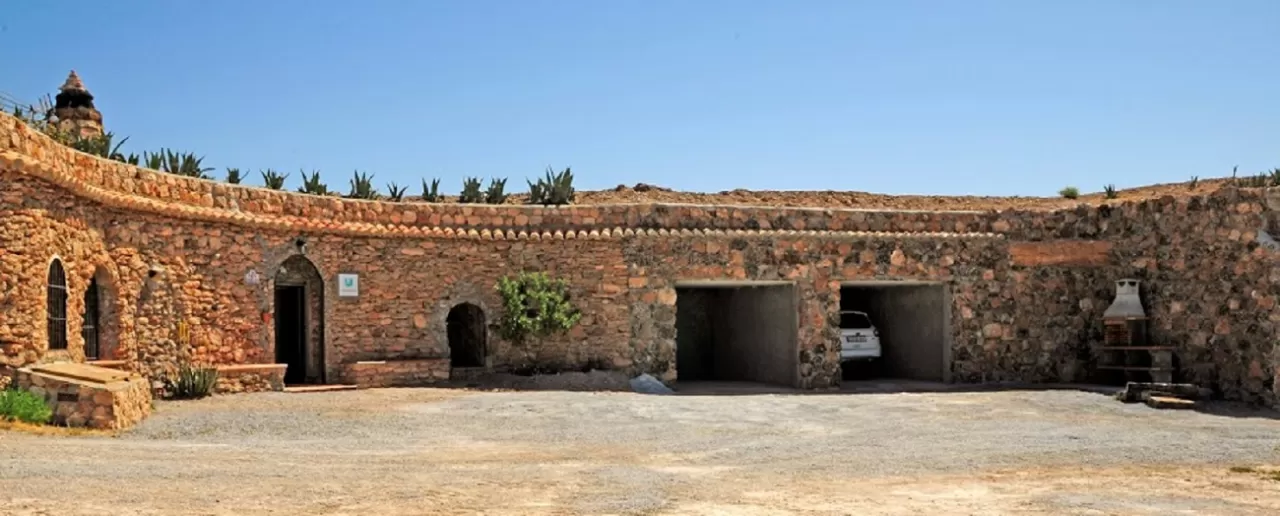 Cueva El Torriblanco