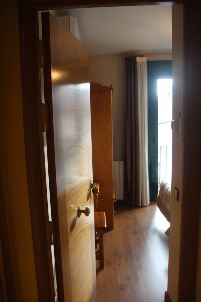 Marron desde la puerta