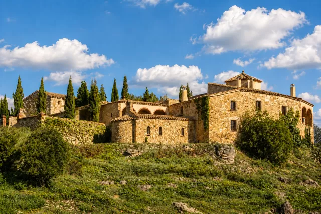 Masía Fortaleza Medieval La Manyosa