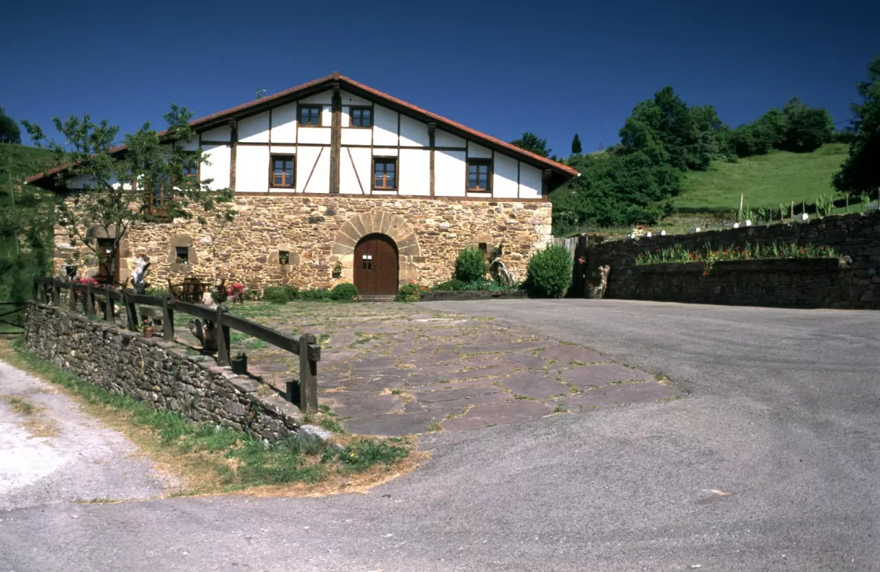 Baztarretxe