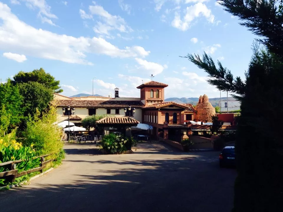 Hotel Restaurante La Yesería