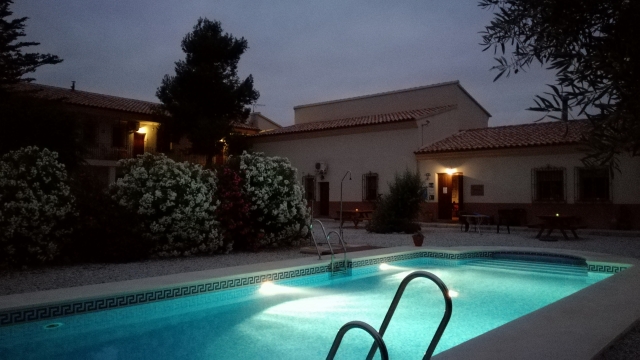 La piscina de noche