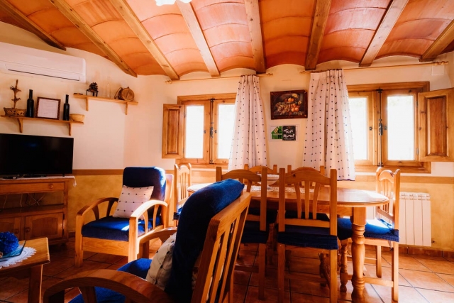 Sala de estar con ventana