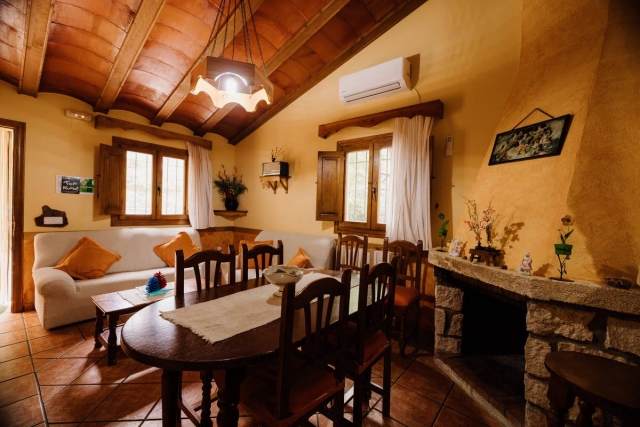 Sala con chimenea