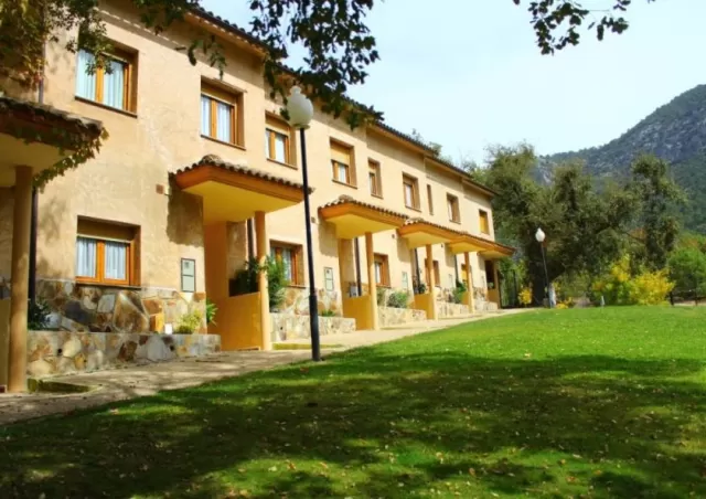 Residencial Los Robles- Apartamentos