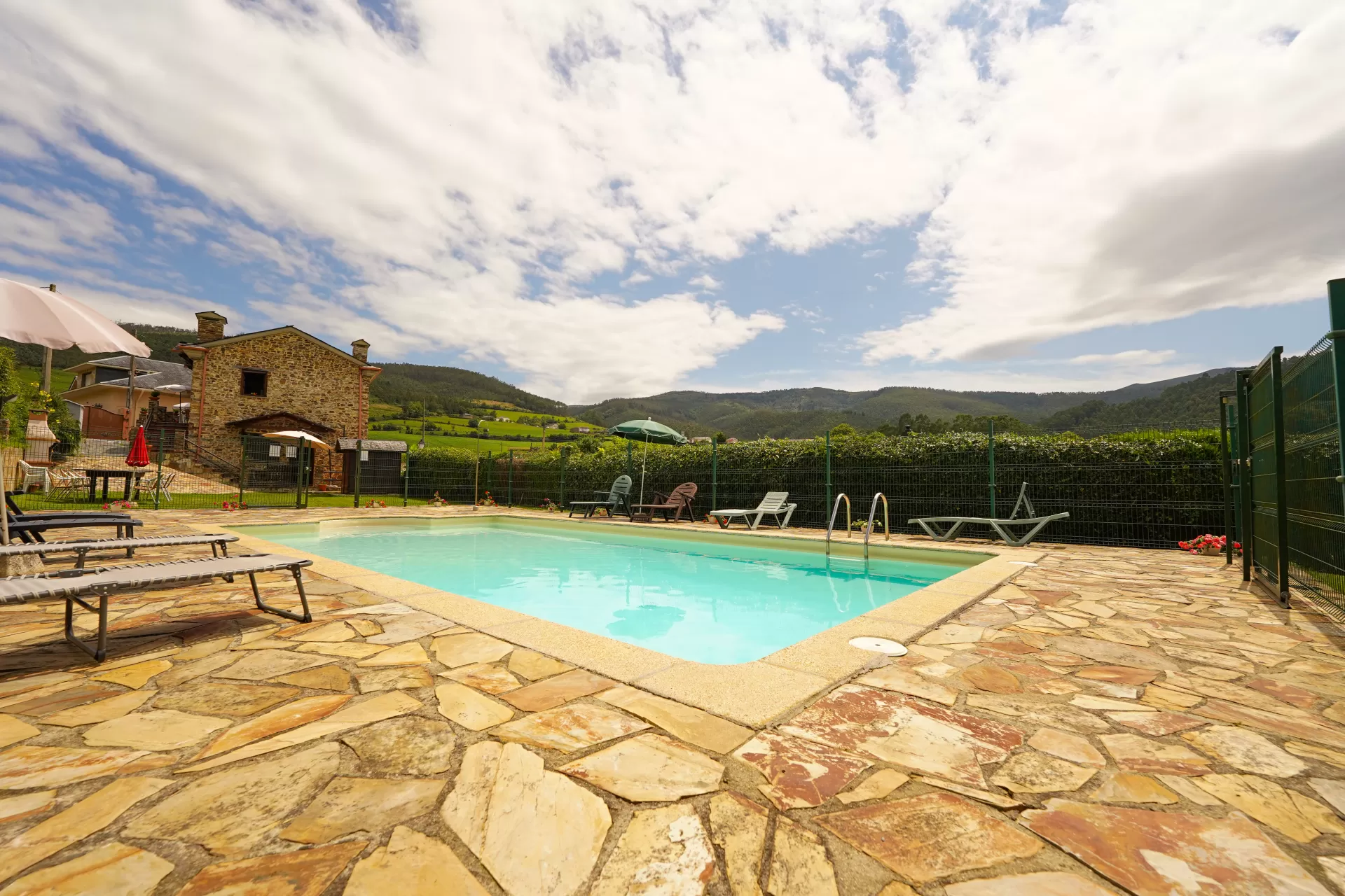 Apartamentos Casa Caleya 