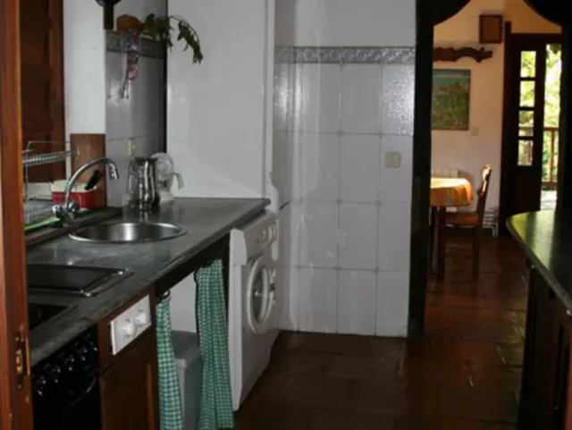Oak Apartment