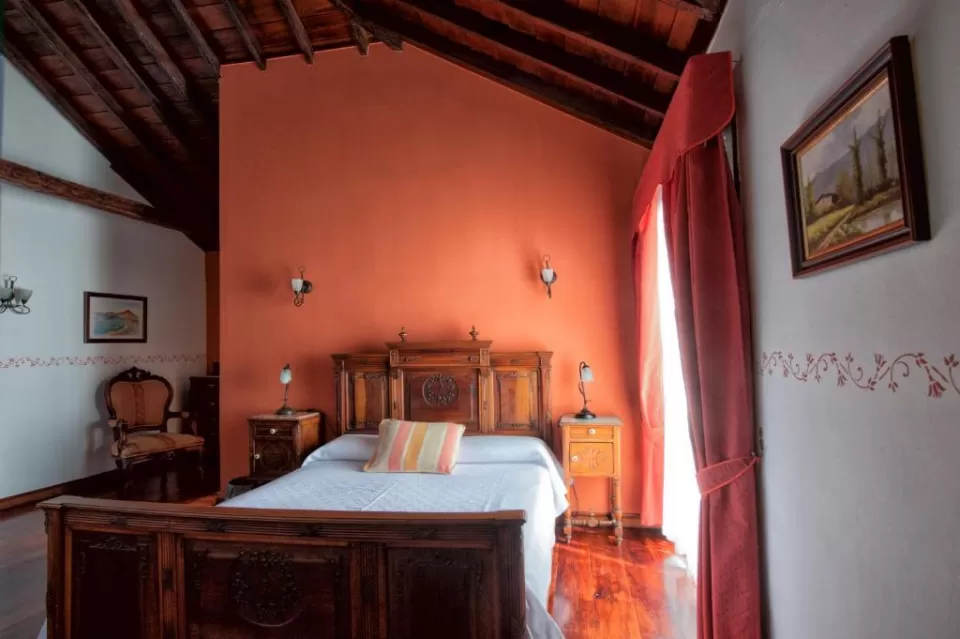 Habitación Doble (1 adulto)
