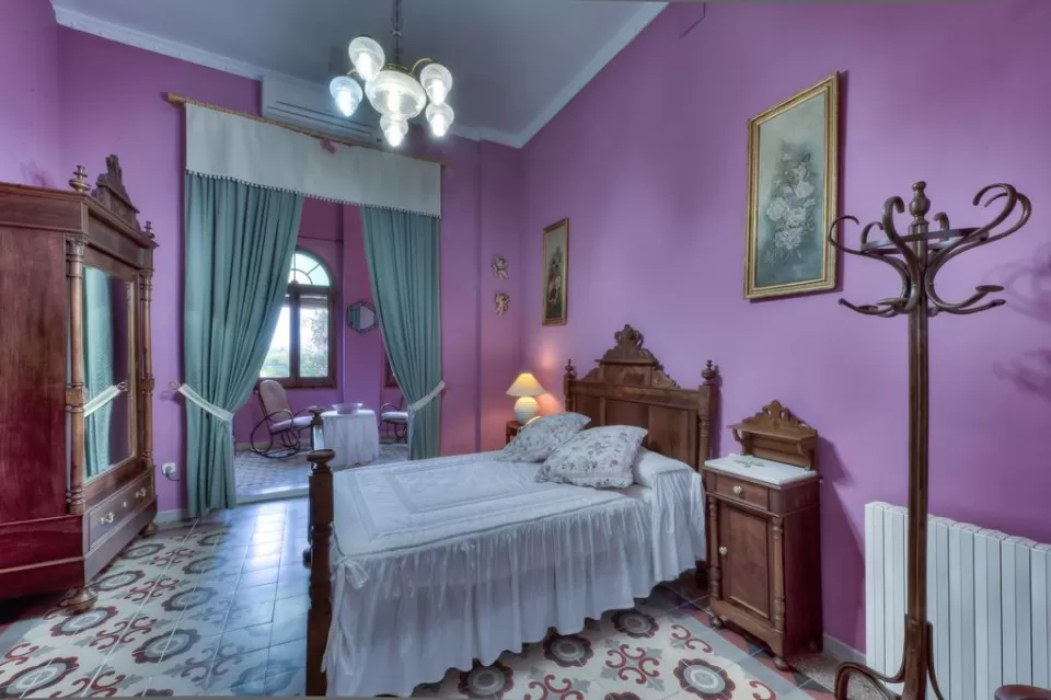 Clavell Room
