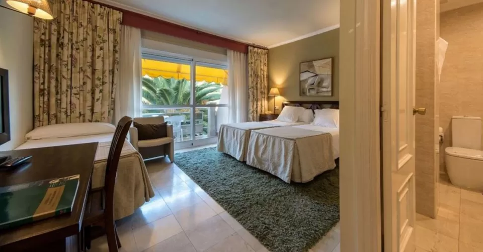 Doble con cama supletoria