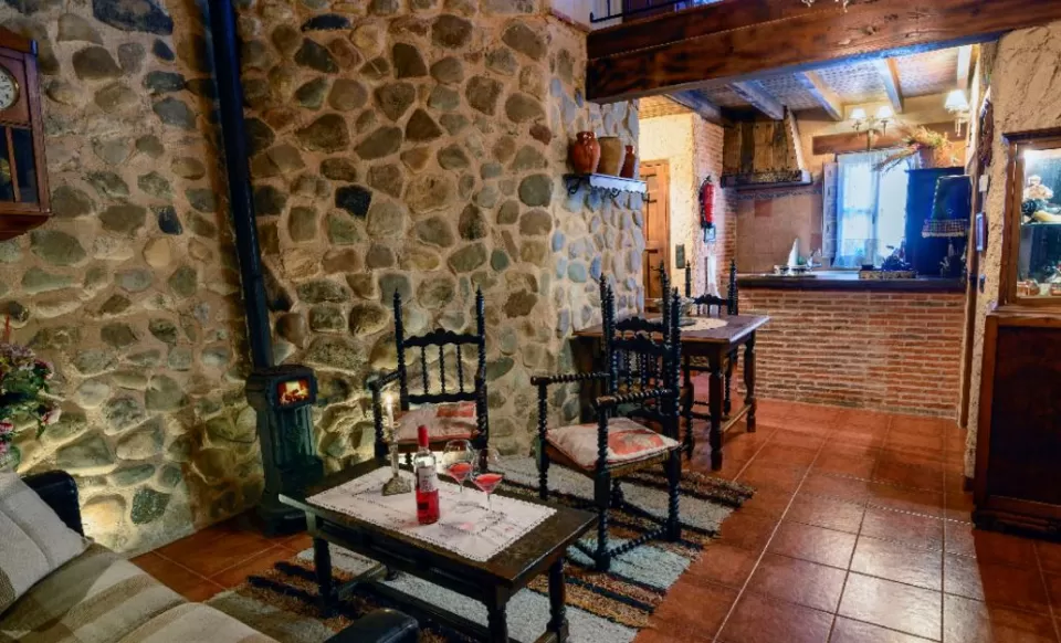Casas Rurales de Secarejo- La Guindalica