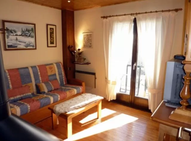 Apartamentos Pleta Bona- Falcó 15