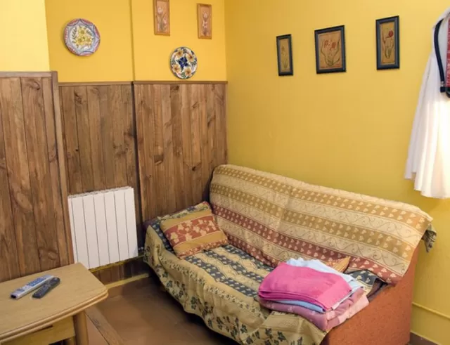 El Mirador de Poyatos- Apartamento Amarillo