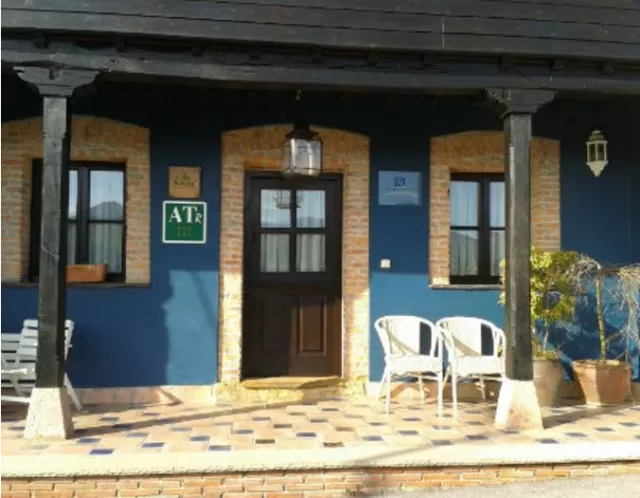 Campón de Antrialgo- Casa Azul