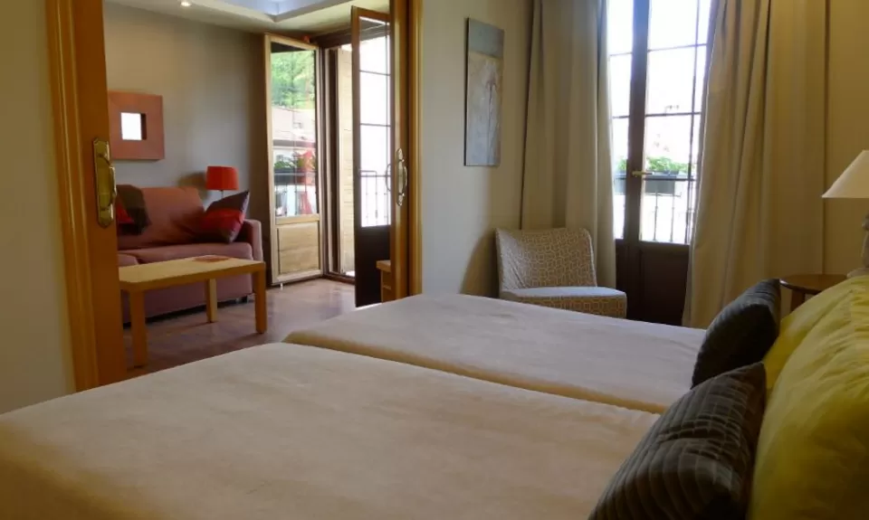 Apartamentos Turísticos Ezcaray- Suite Neri