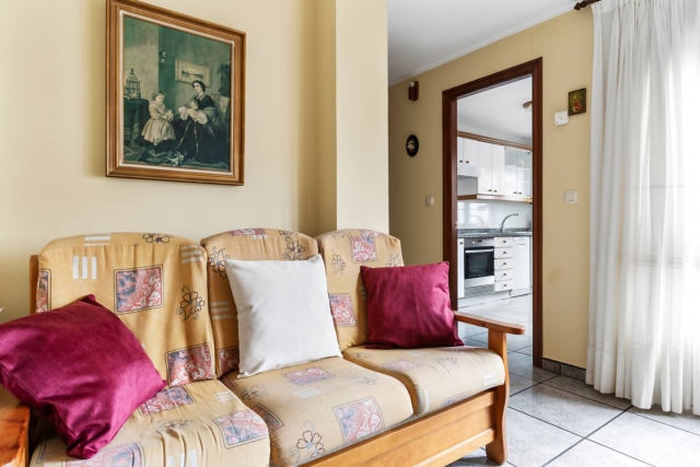 Sala de estar con sillones