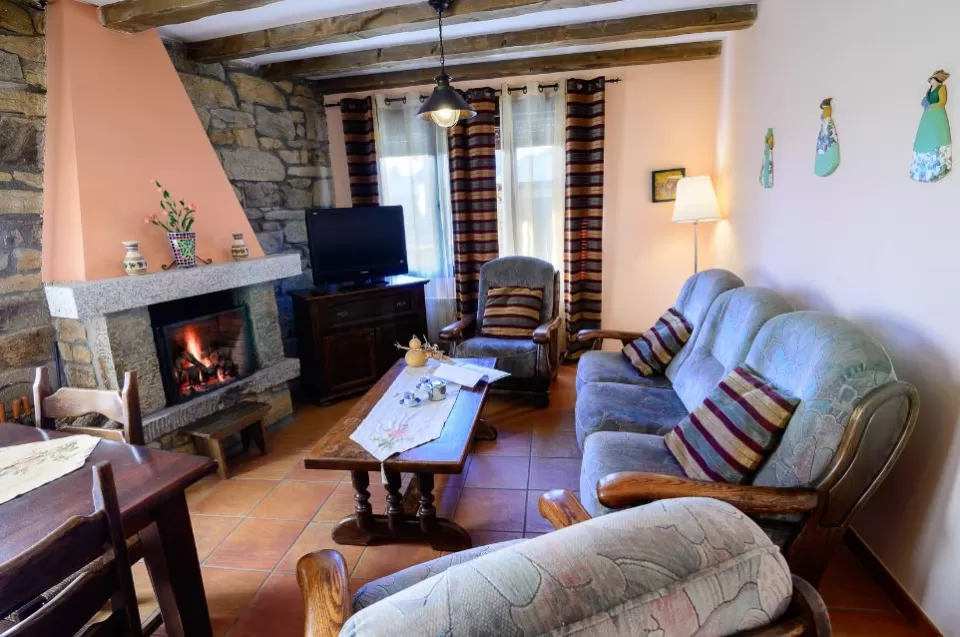 Complejo Rural Trefacio - Casa de 10 plazas