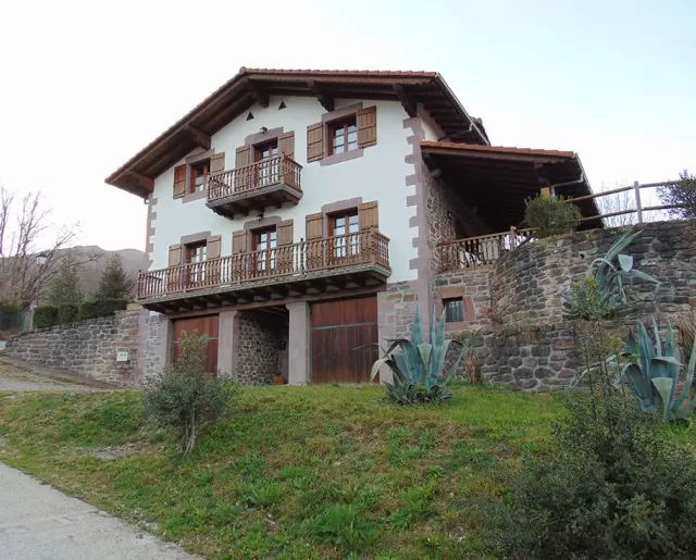 Casa Ekanda Etxea