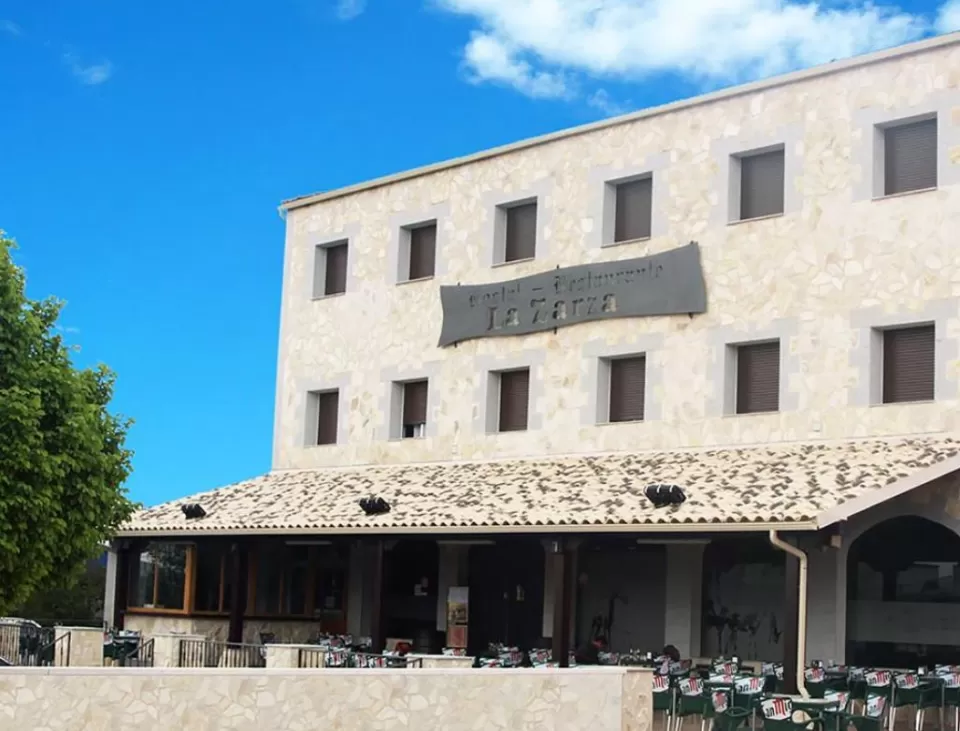 Hostal La Zarza