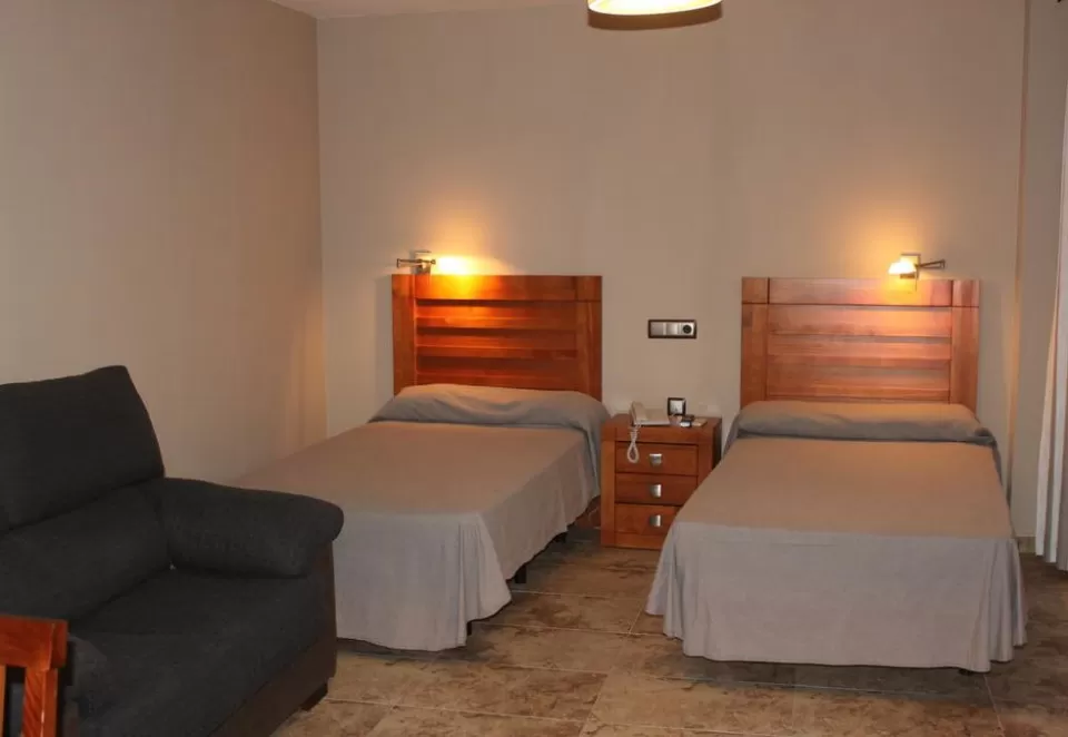 Hotel Peña Escrita