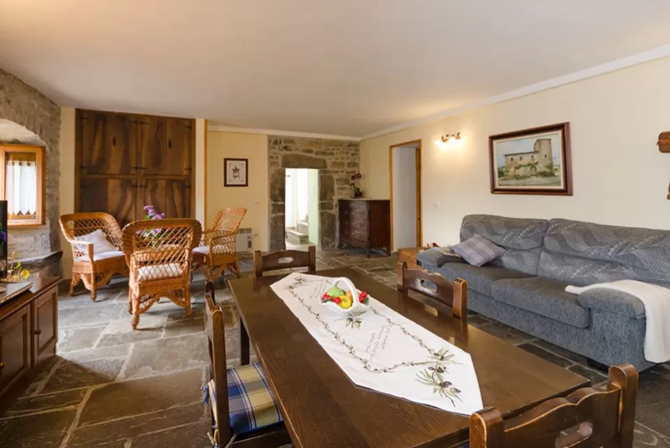 Apartamentos Casa Bara- Añisclo