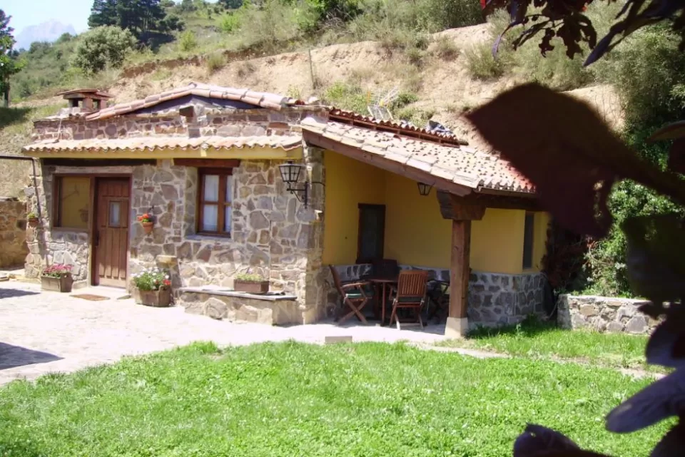 Alojamientos Aravalle- La Cabaña