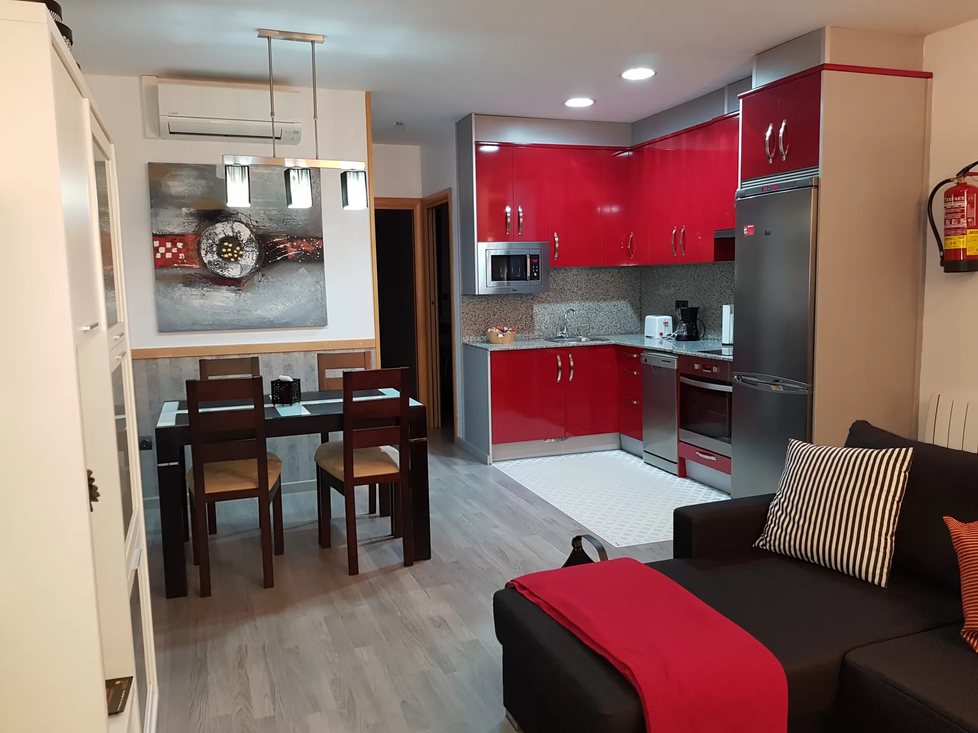 Apartamentos El Jardín- Casa Rosa
