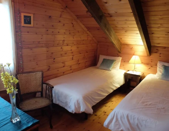 Dormitorio doble abuhardillado