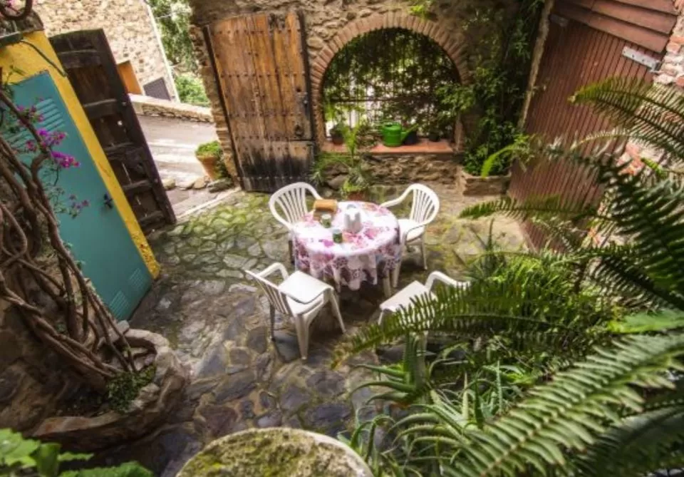 Apartamentos Rabós- El Patio