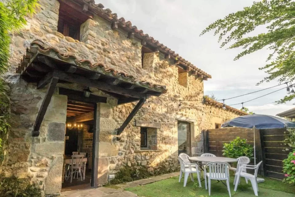 La Casa de al Lado