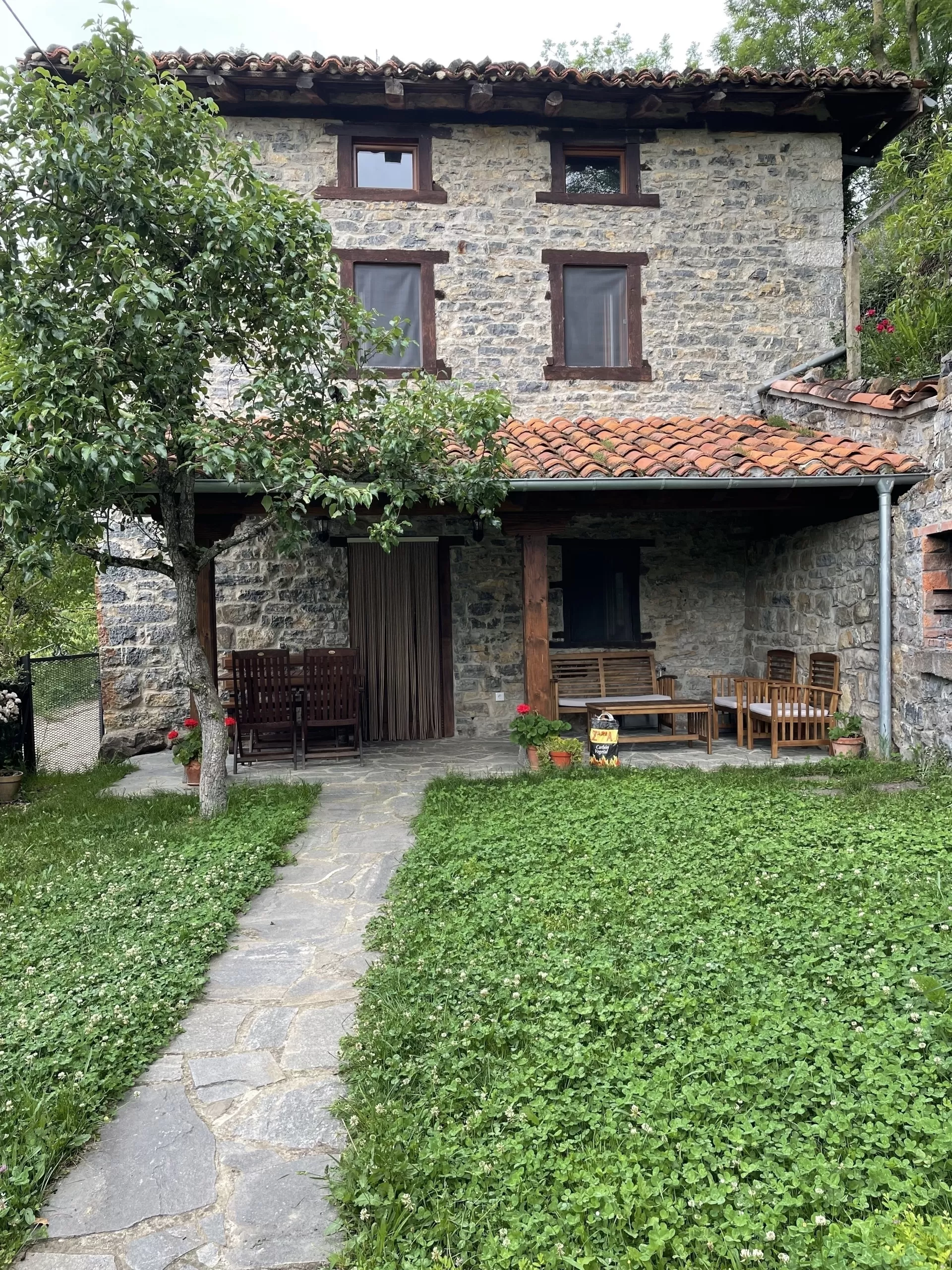 Silvia Vega Sánchez en su estacia en Casa rural La Ribera 2590_1